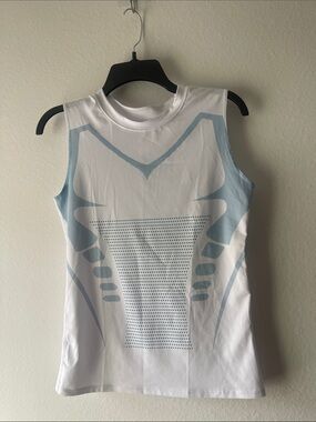 Sleeveless Athletic Compression Top in White and Light Blue